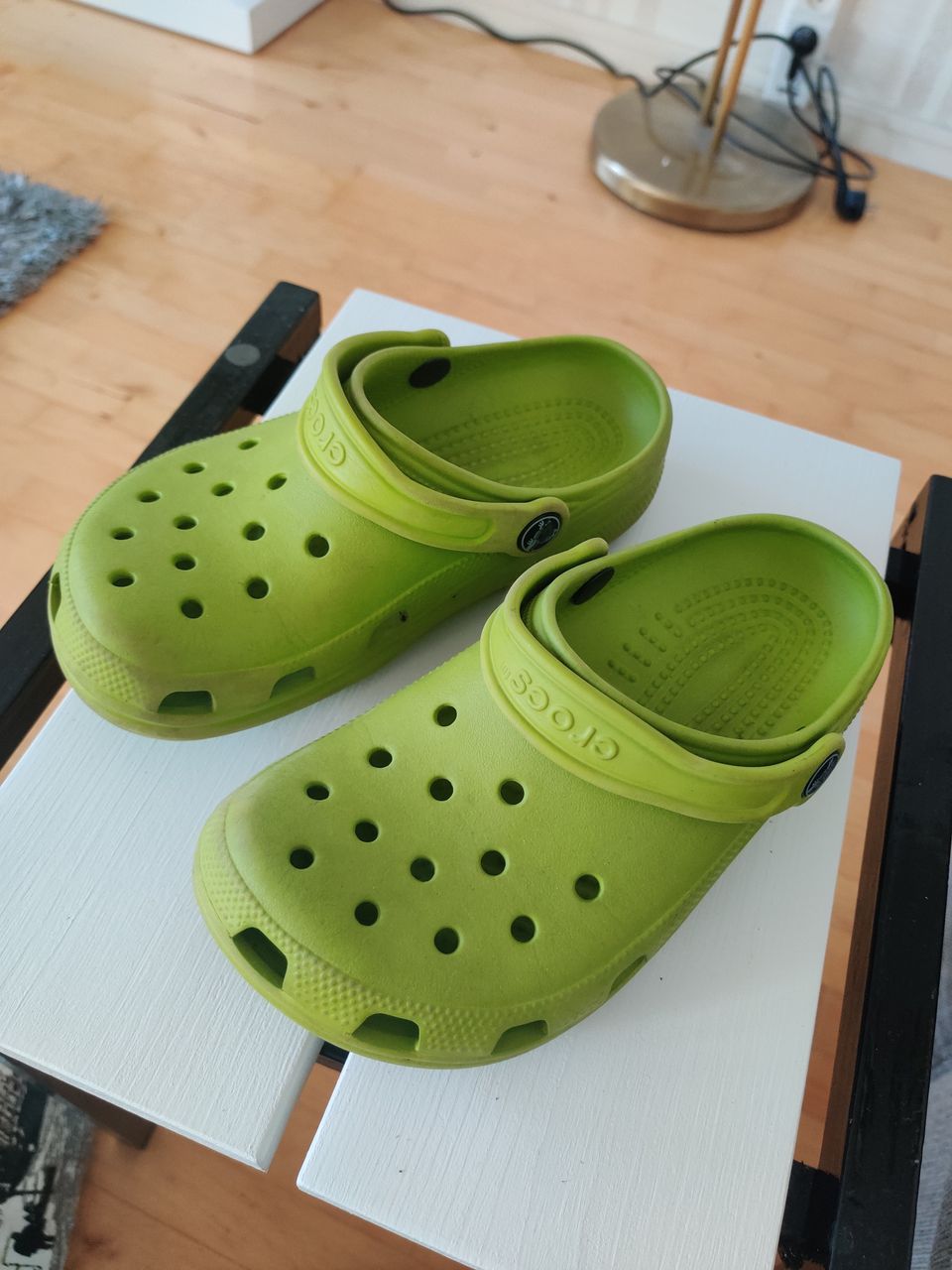 Lasten crocsit 35