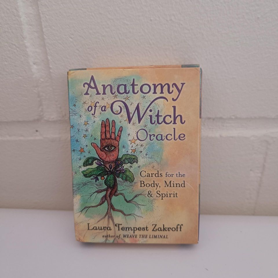 Anatomy of a witch oracle 48 kortit Laura Tempest