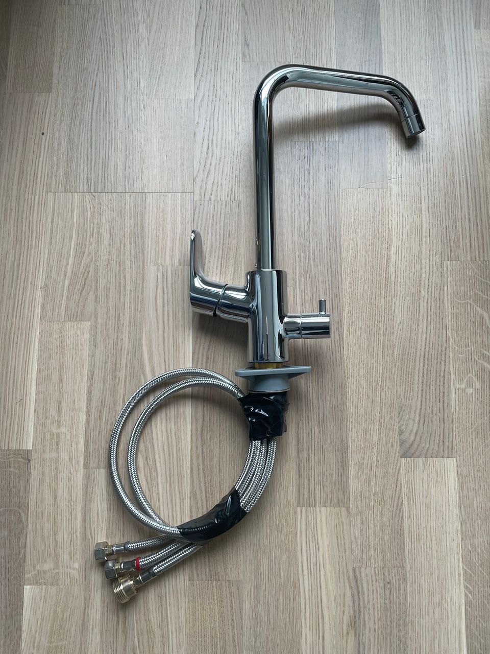 Hansgrohe keittiöhana Focus M41 260