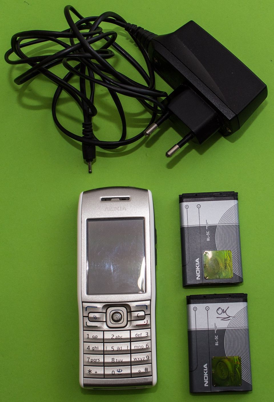 Nokia E50 - Symbian puhelin