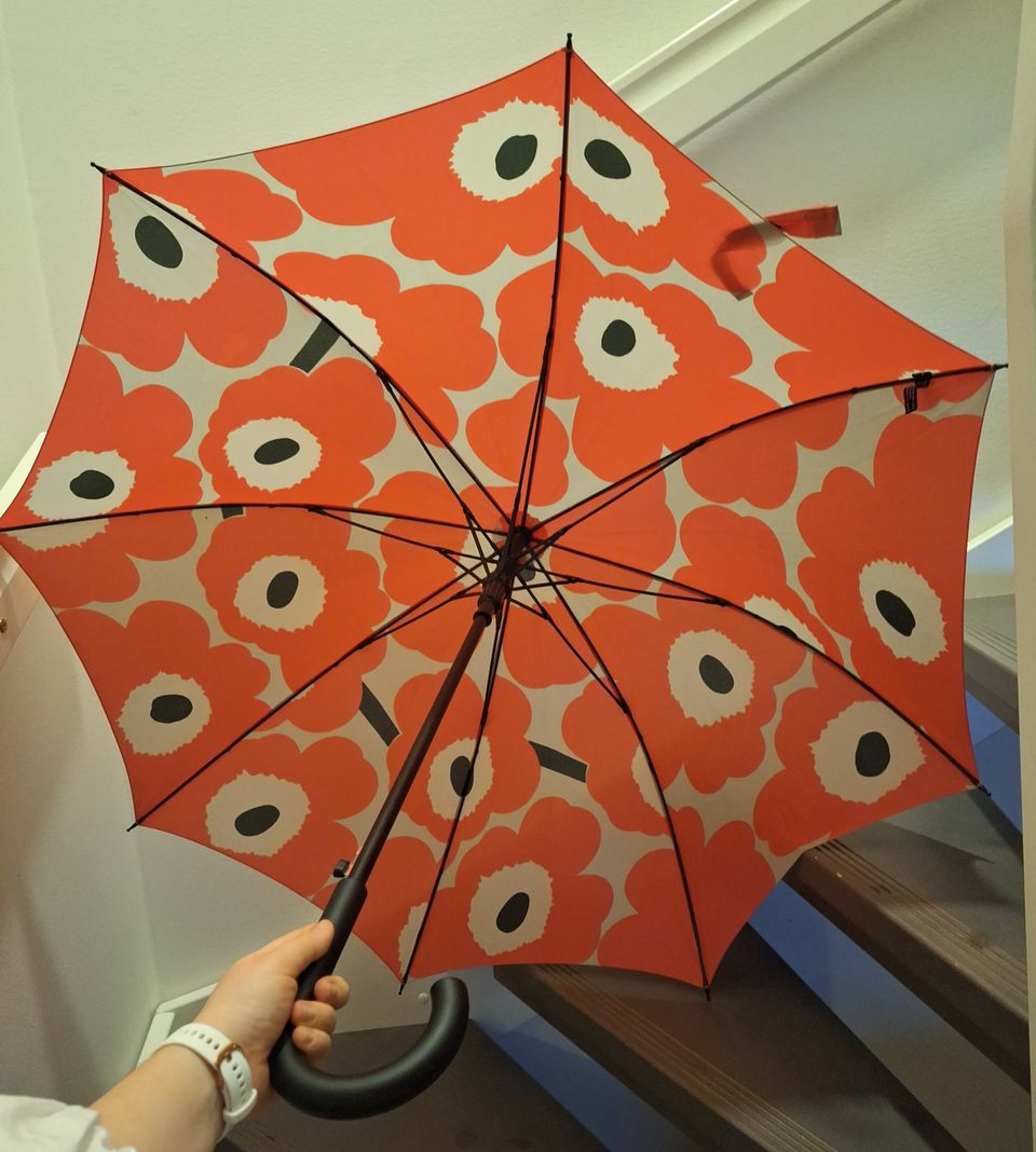 Marimekko Unikko suuri sateenvarjo