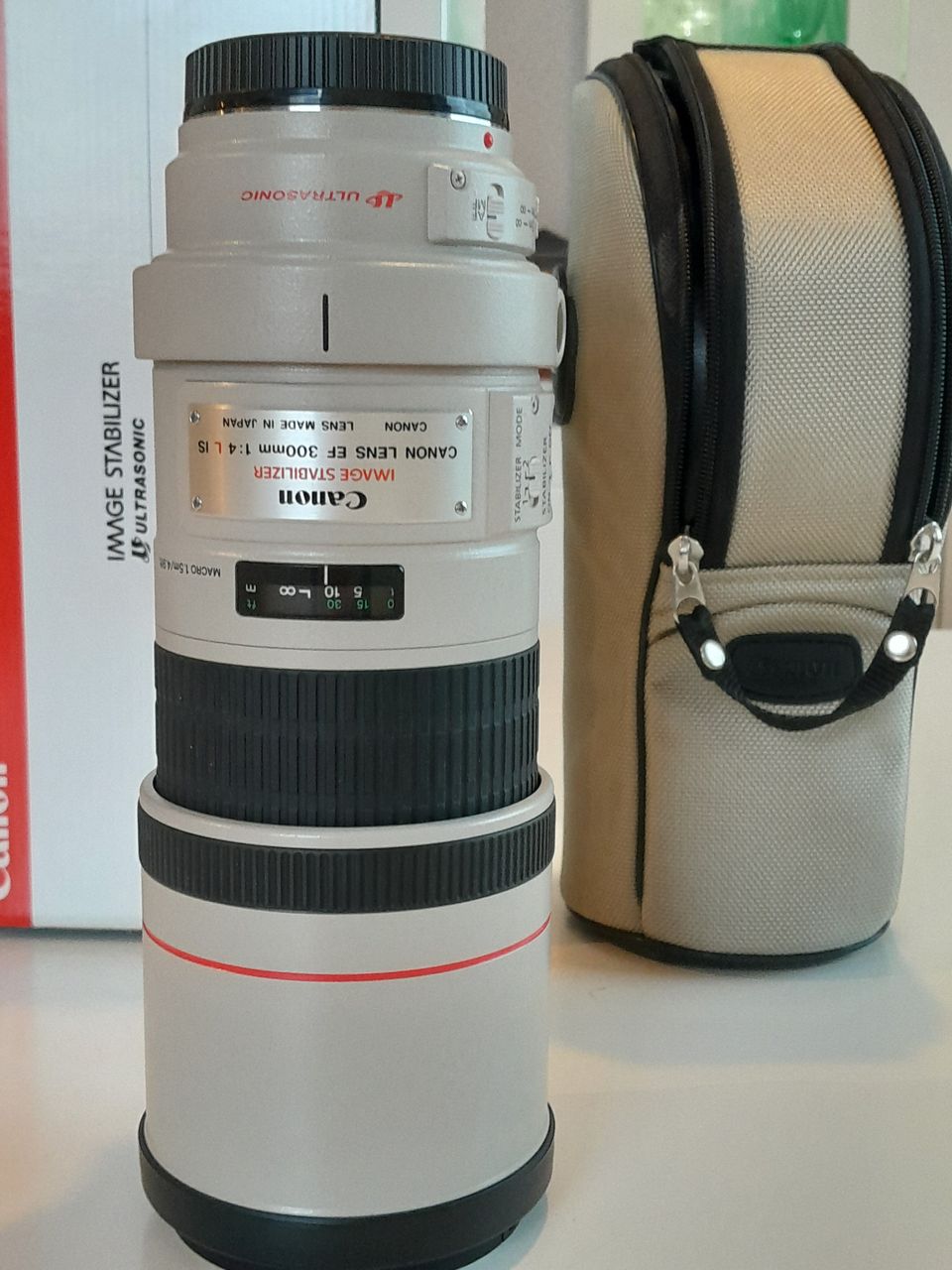 Canon EF 300mm 1:4 L IS