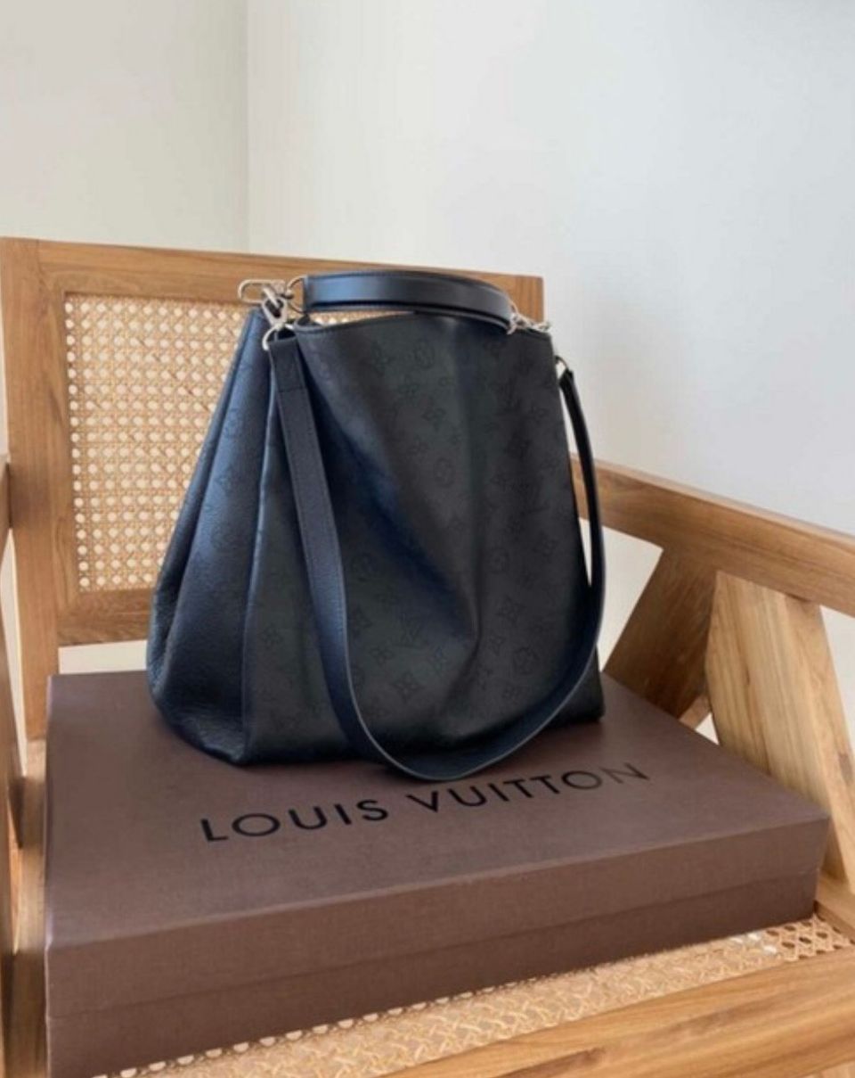 Louis Vuitton Babylone GM Mahina Noir