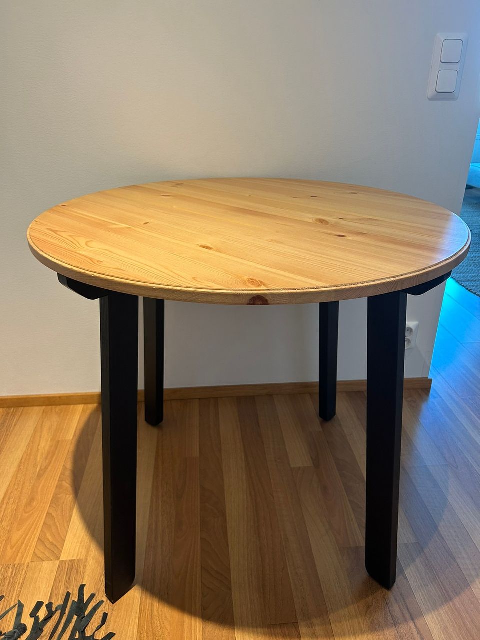 Ikea Gamlared ruokapöytä