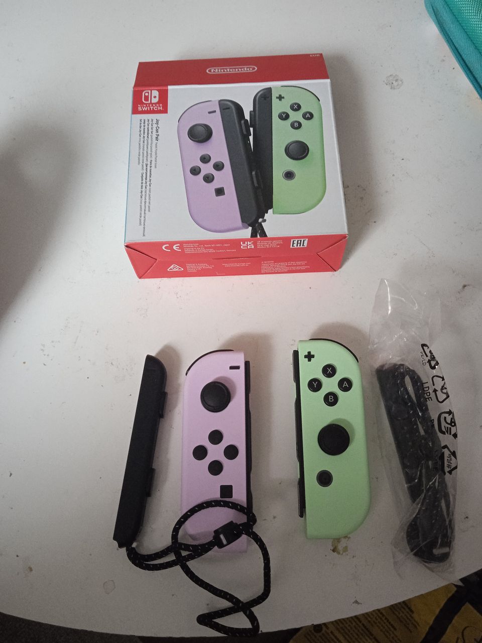 Nintendo switch Joy-Con pair