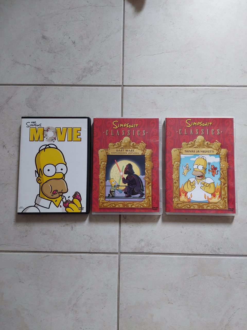 Simpsonit dvd:t