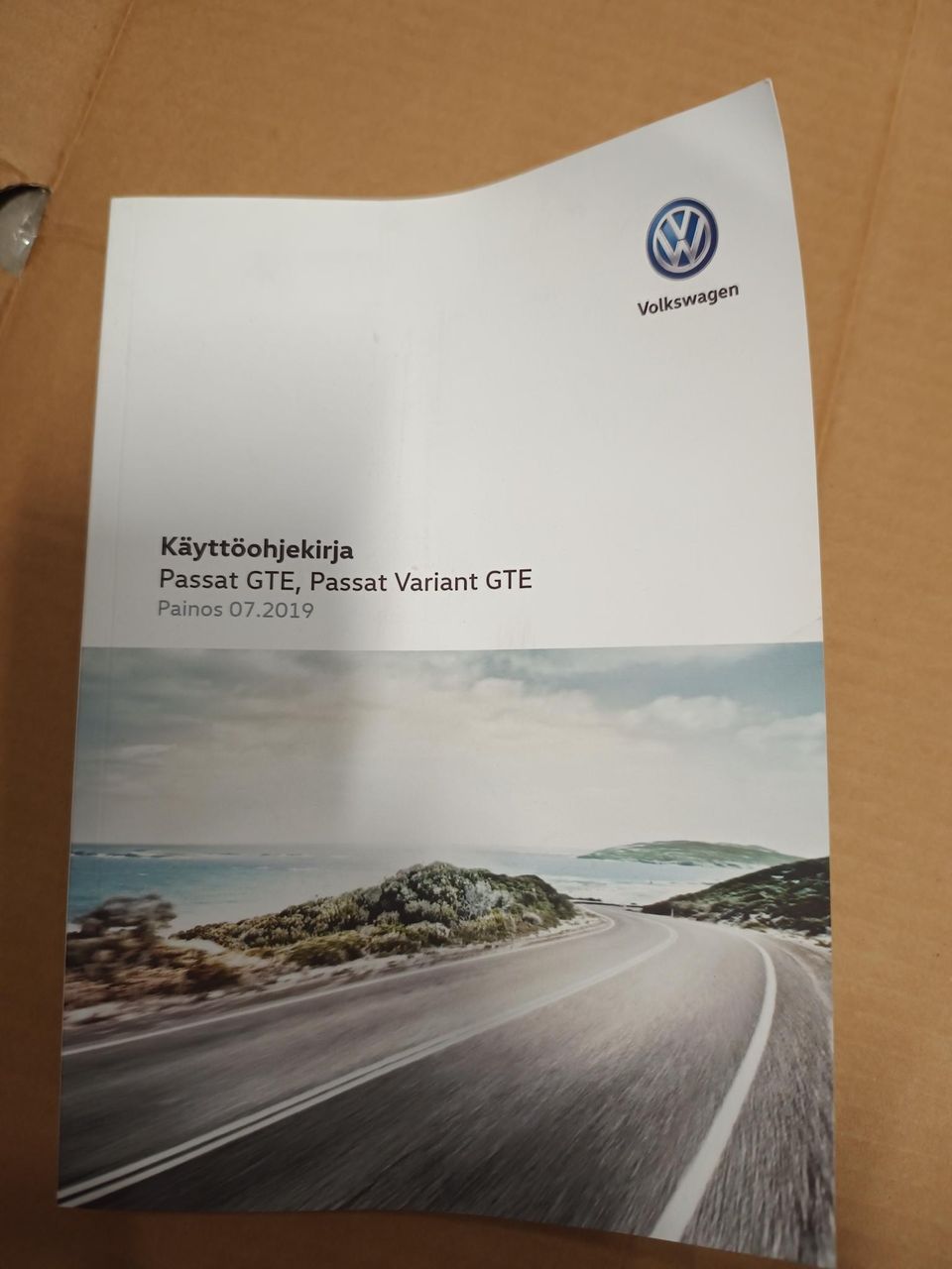 Volkswagen Passat GTE käyttöohjekirja