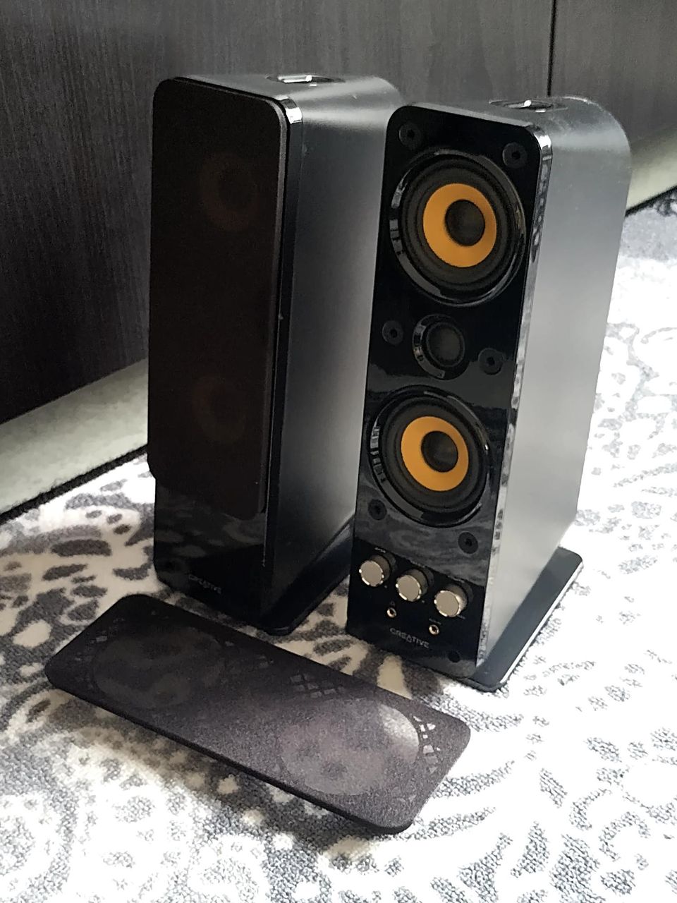 Creative Gigaworks T40 series II stereokaiuttimet