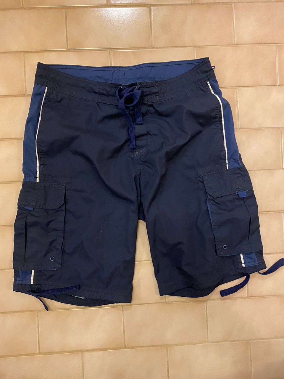 H&M Uimashortsit Cargo Tyyliset Rantashortsit Tumman Sininen Koko M