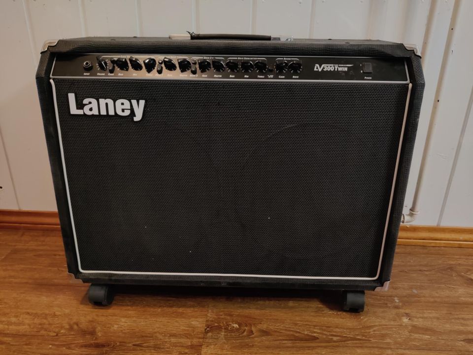 Laney LV300Twin