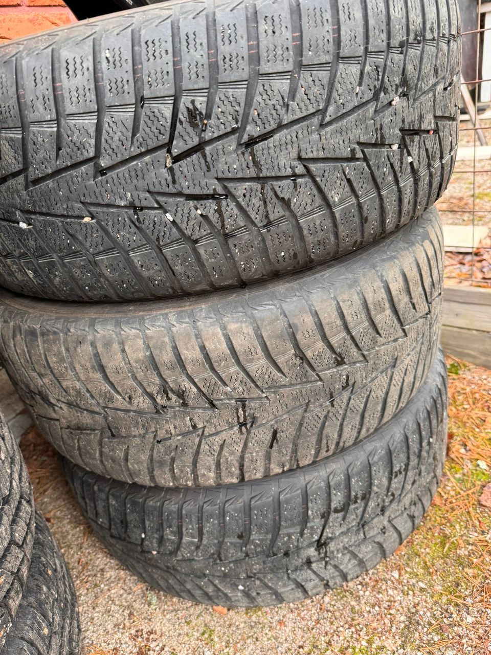 Hankook winter i cept x 235/50/18