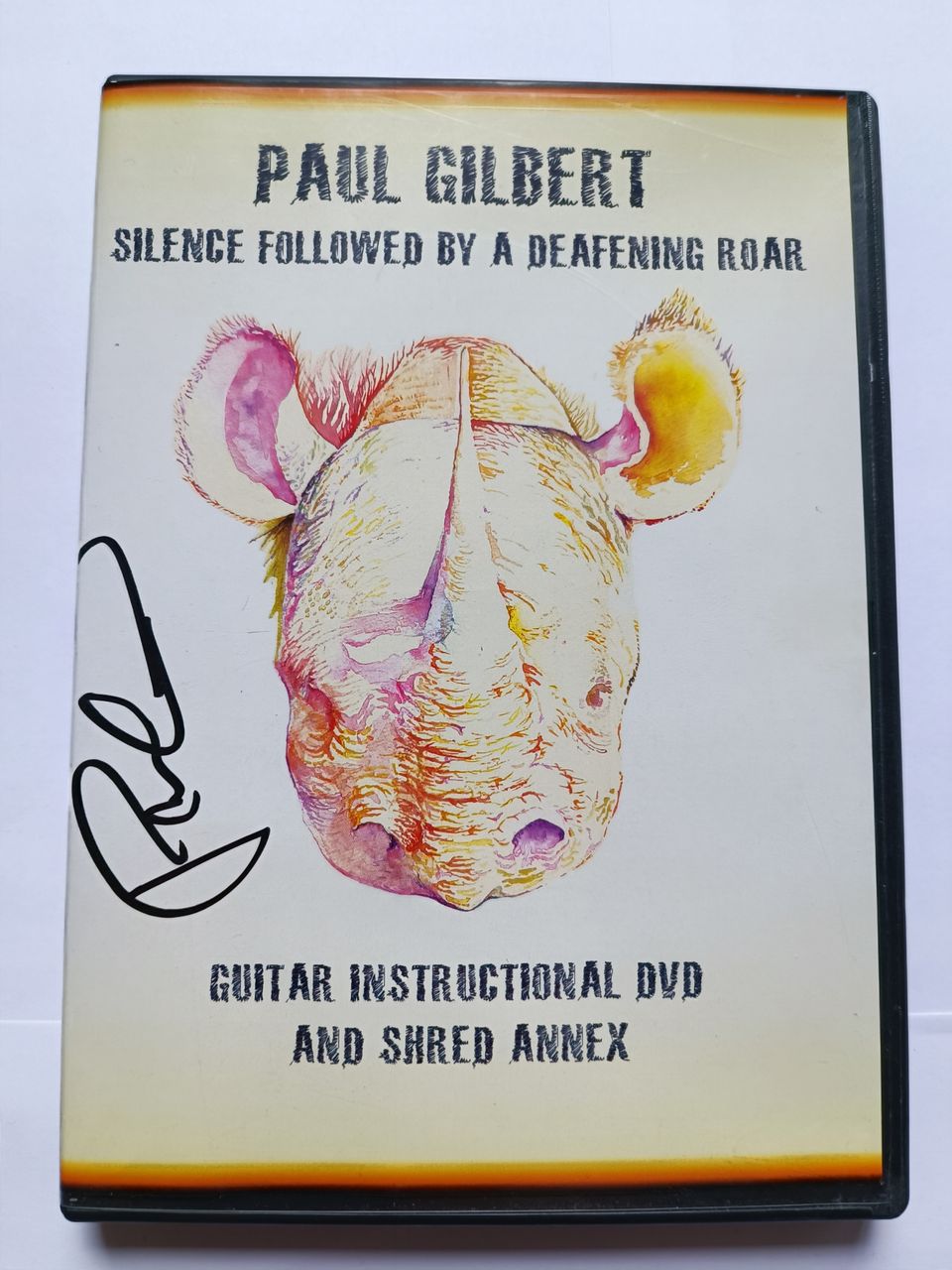Paul Gilbert opetus DVD Nimmarilla
