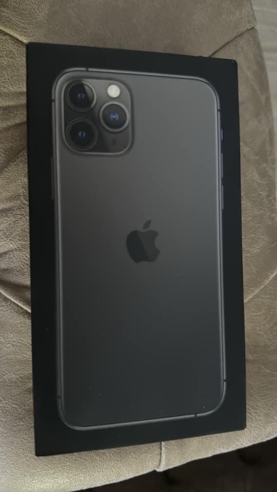 IPHONE 11 PRO 64 gb