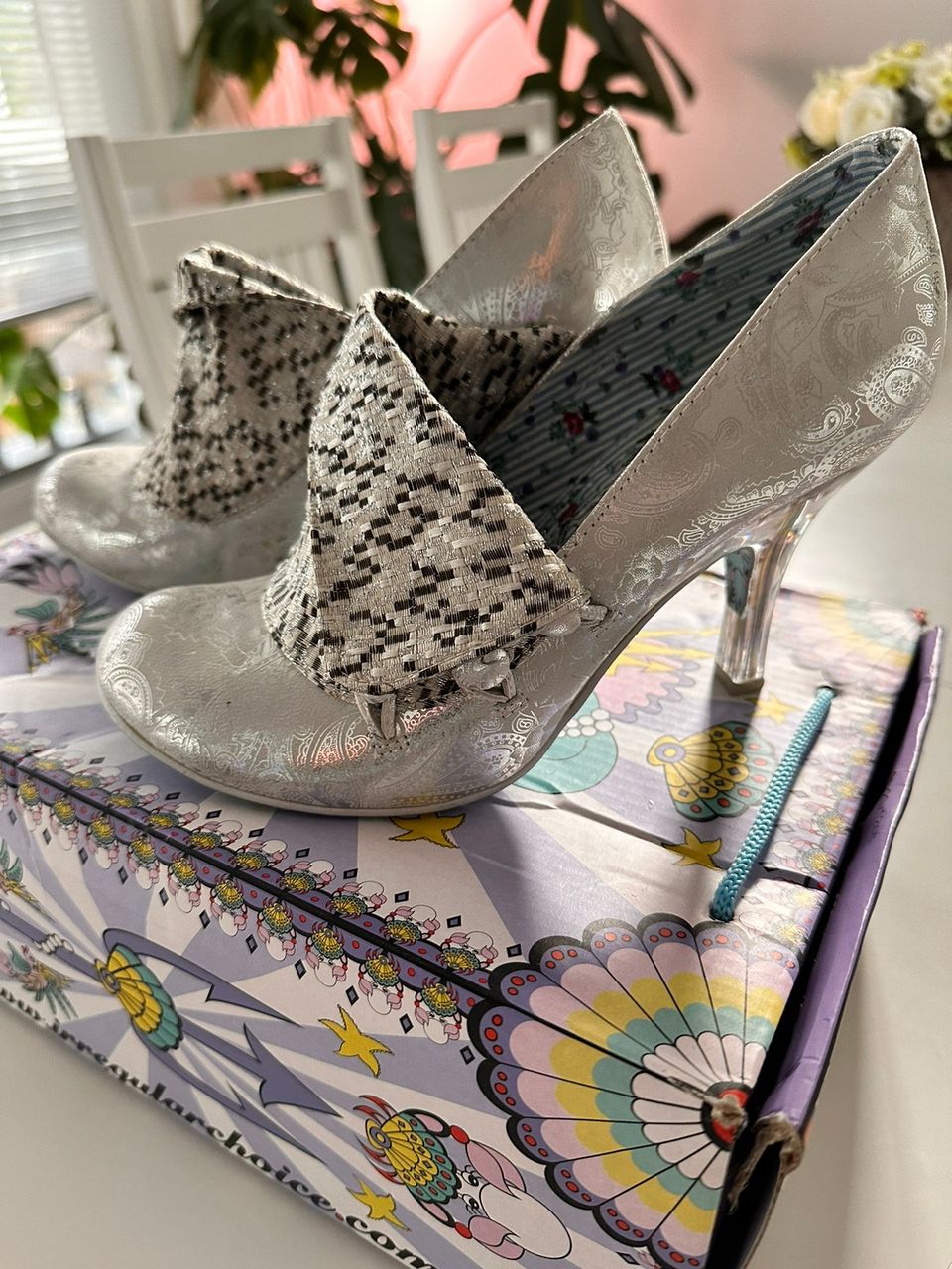 Kengät Irregular Choice