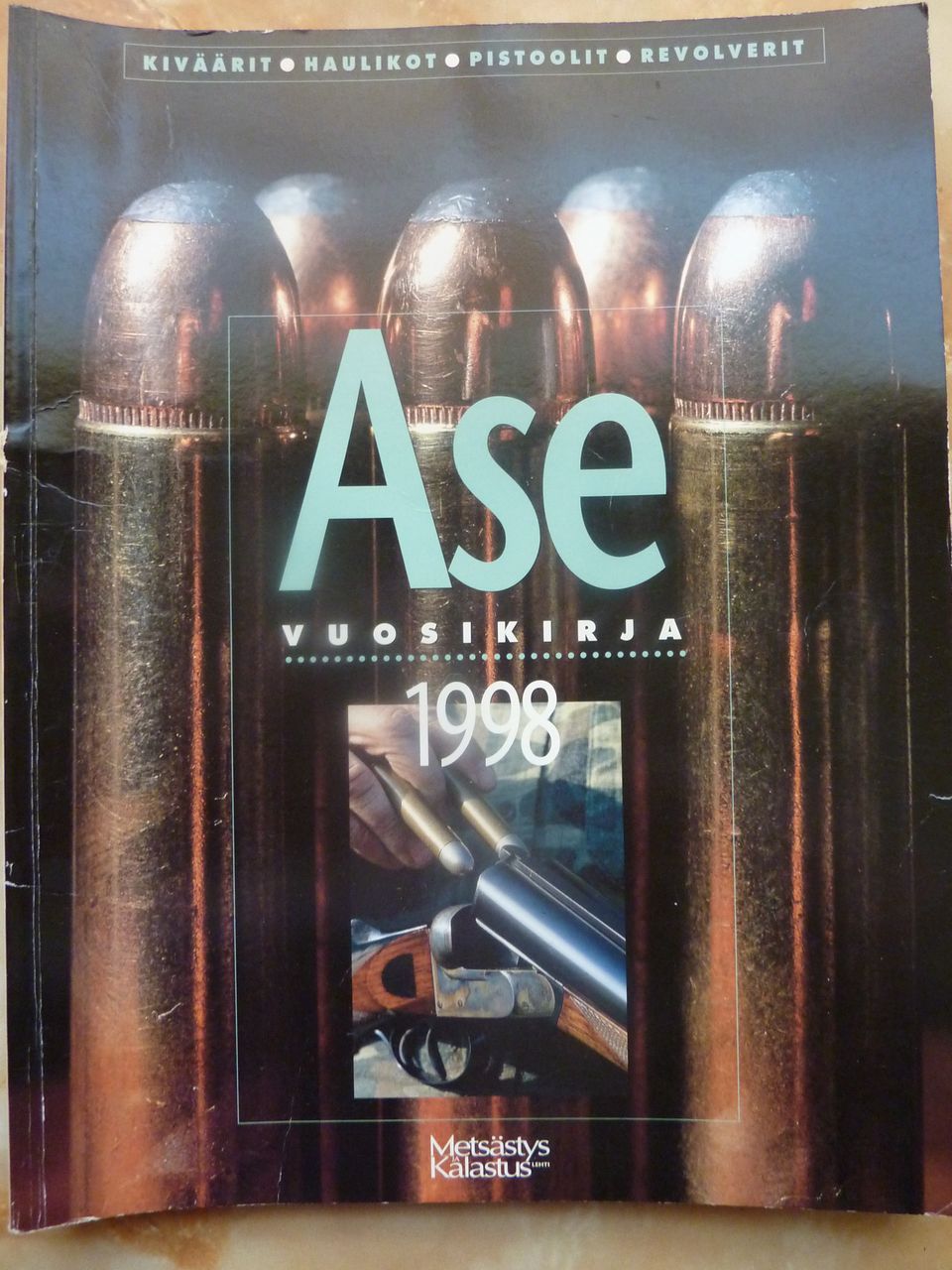 ASE vuosikirja 1998