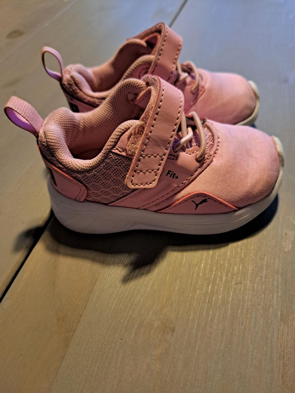Vauvan kengät Puma, koko 19