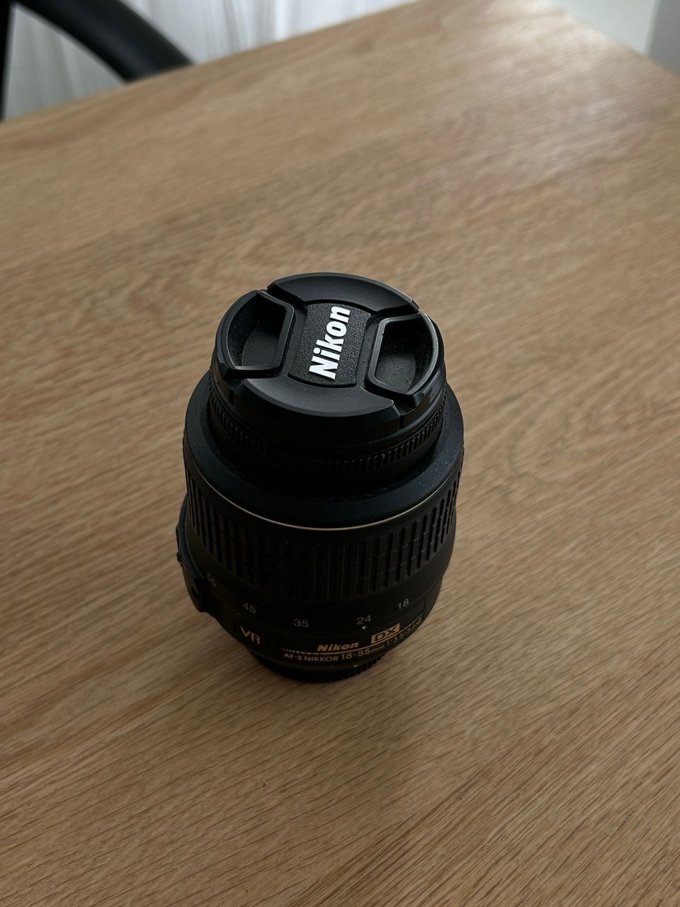 Nikon dx swm vr aspherical 0.28m 0.92ft 18-55mm