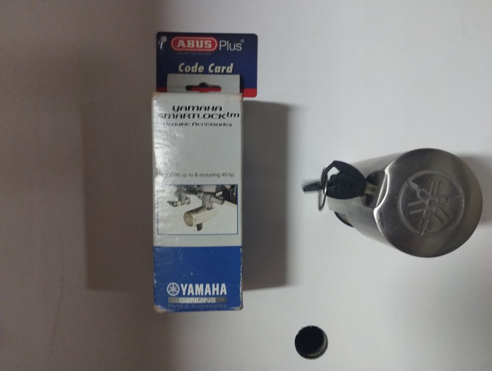 Yamaha Perämoottori lukko