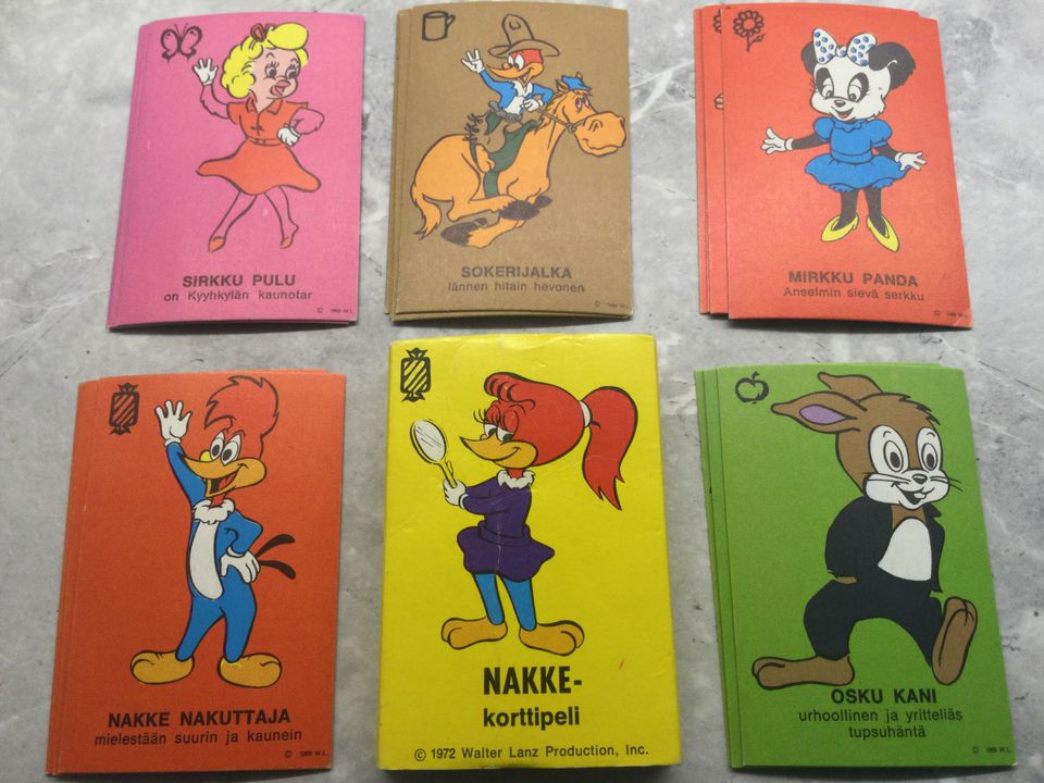 Hienot Nakke pelikortit 1972