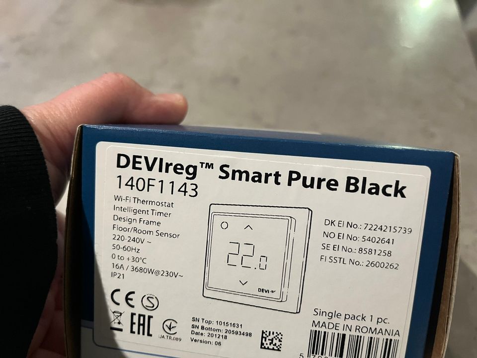 Devireg smart älytermostaatti (lattialämmitystermostaatti) musta