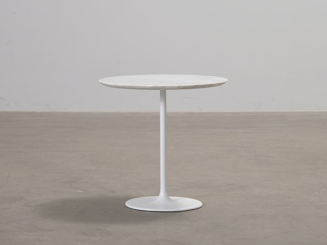 Arper Dizzie sivupöytä valkoinen marmori