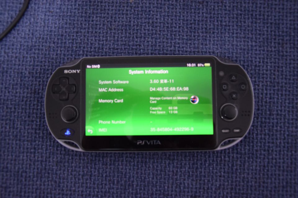 Playstation Vita PCH-1104 OLED/3G malli