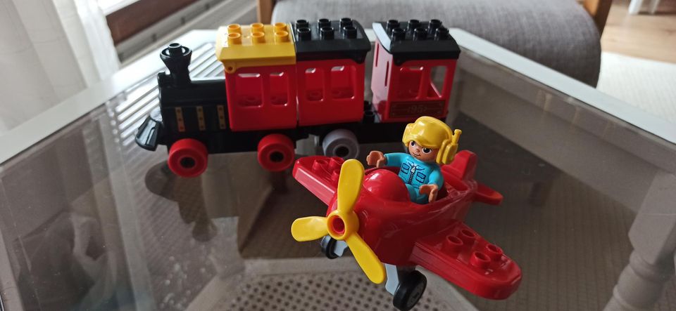Myydään Lego Dublo juna+lentokone