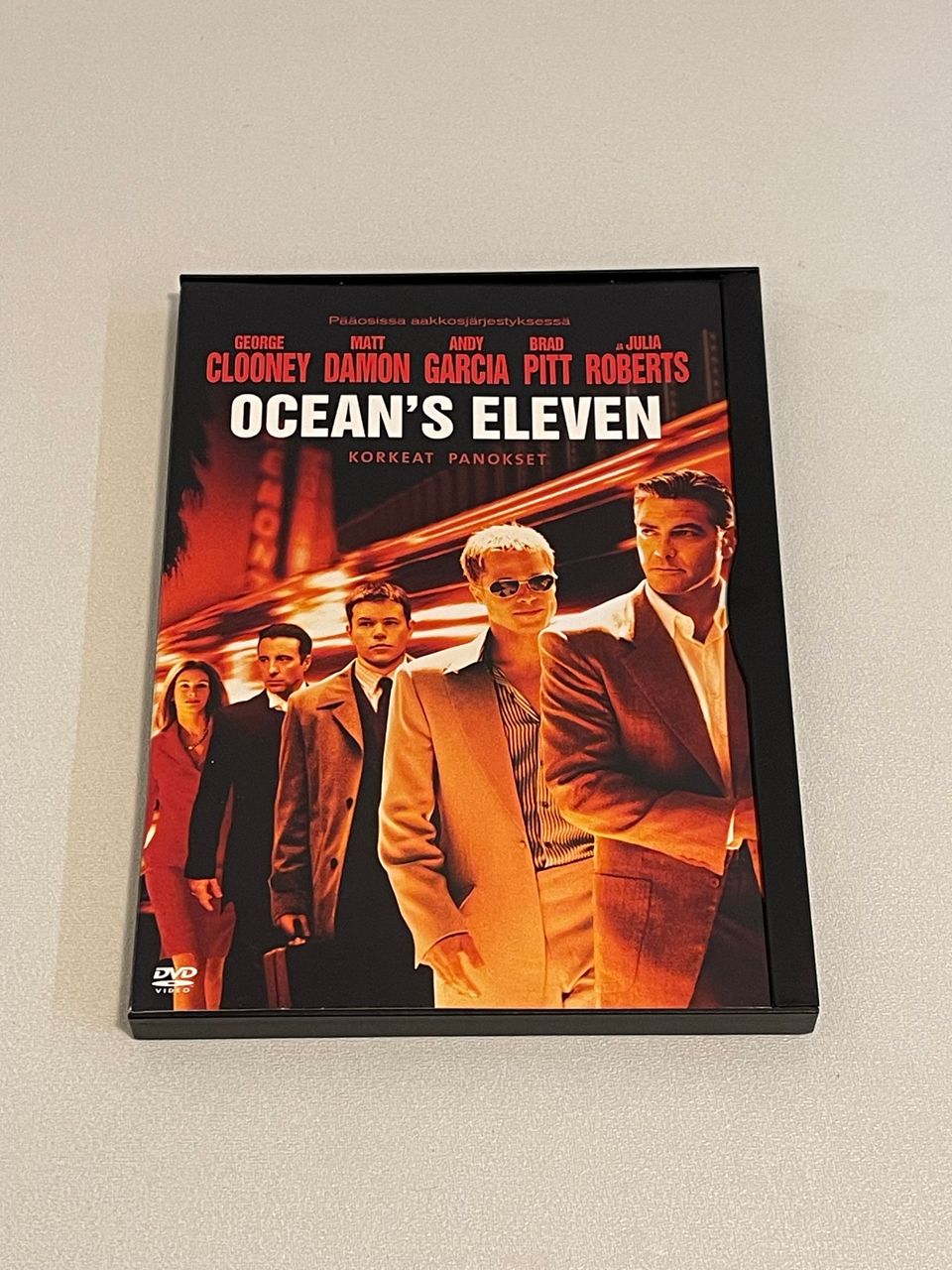 Ocean's Eleven (ensimmäinen suomi-DVD)