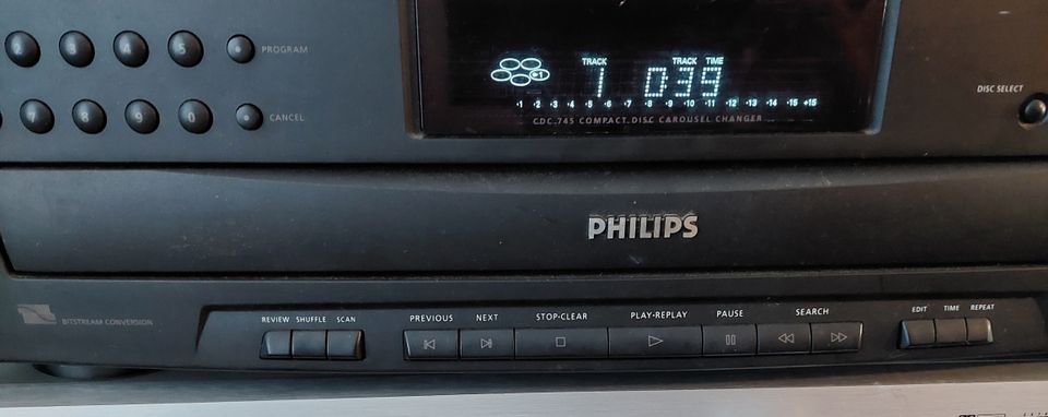 CD-soitin 5 cdn vaihtajalla Philips