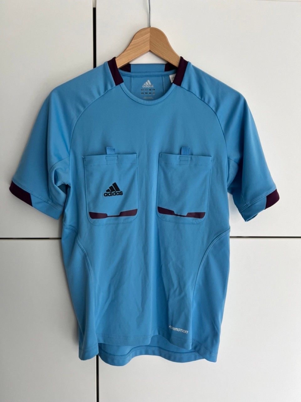 Jalkapallotuomarin paita S-koko, Adidas ClimaCool, v.sininen
