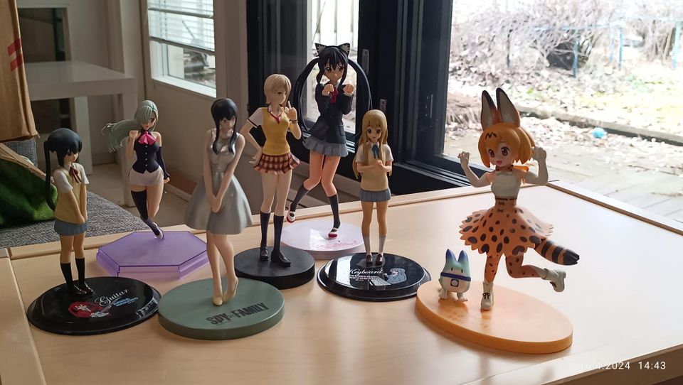 Anime figuurit tytöt