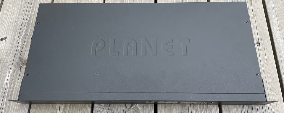 Planet PoE Switch