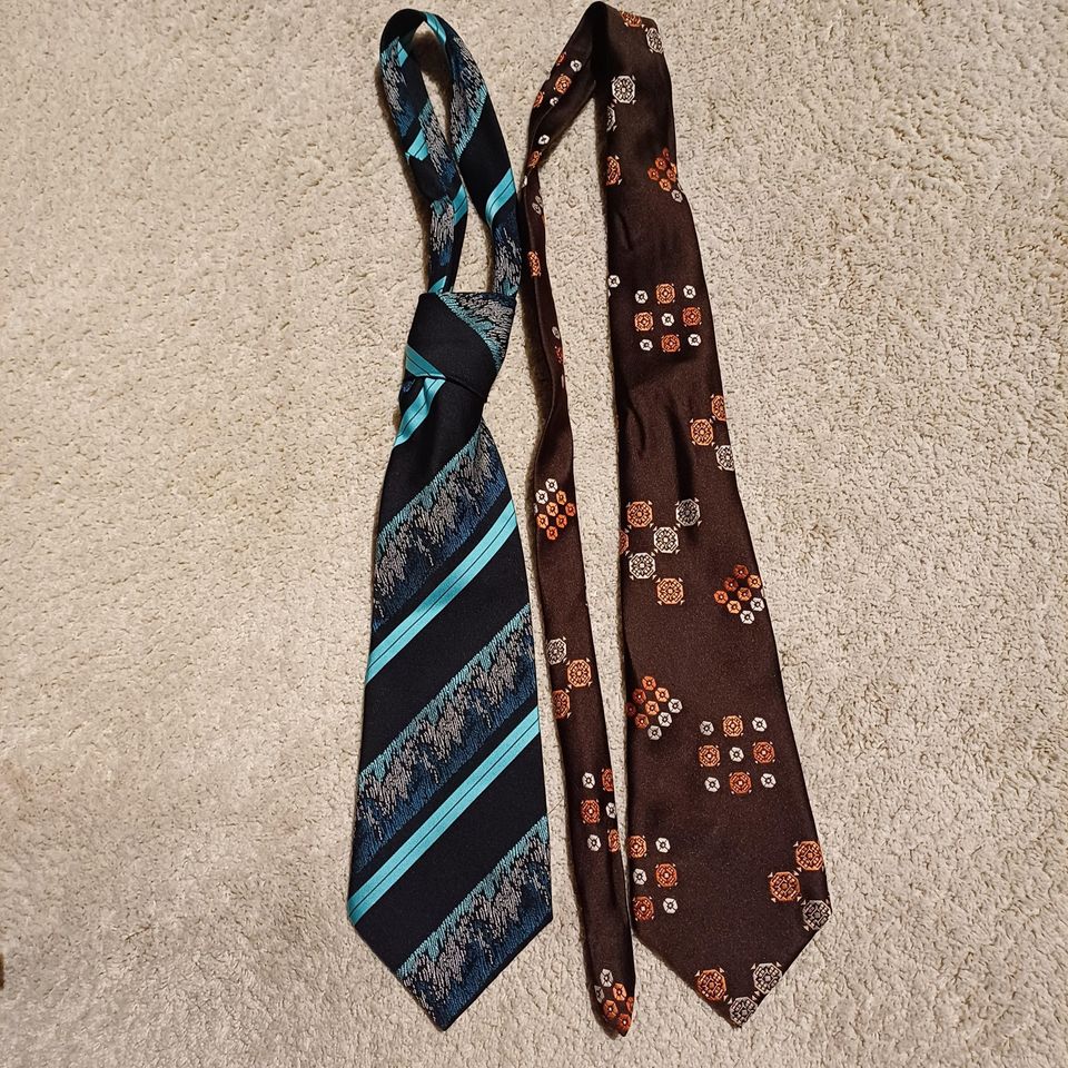 Solmiot, kravatit, 2kpl, Trevira, 70-luku, vintagea