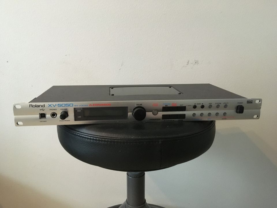 Roland VX-5050 syntetisaattorimoduuli (PÄIVITETTY TARJOUS!)