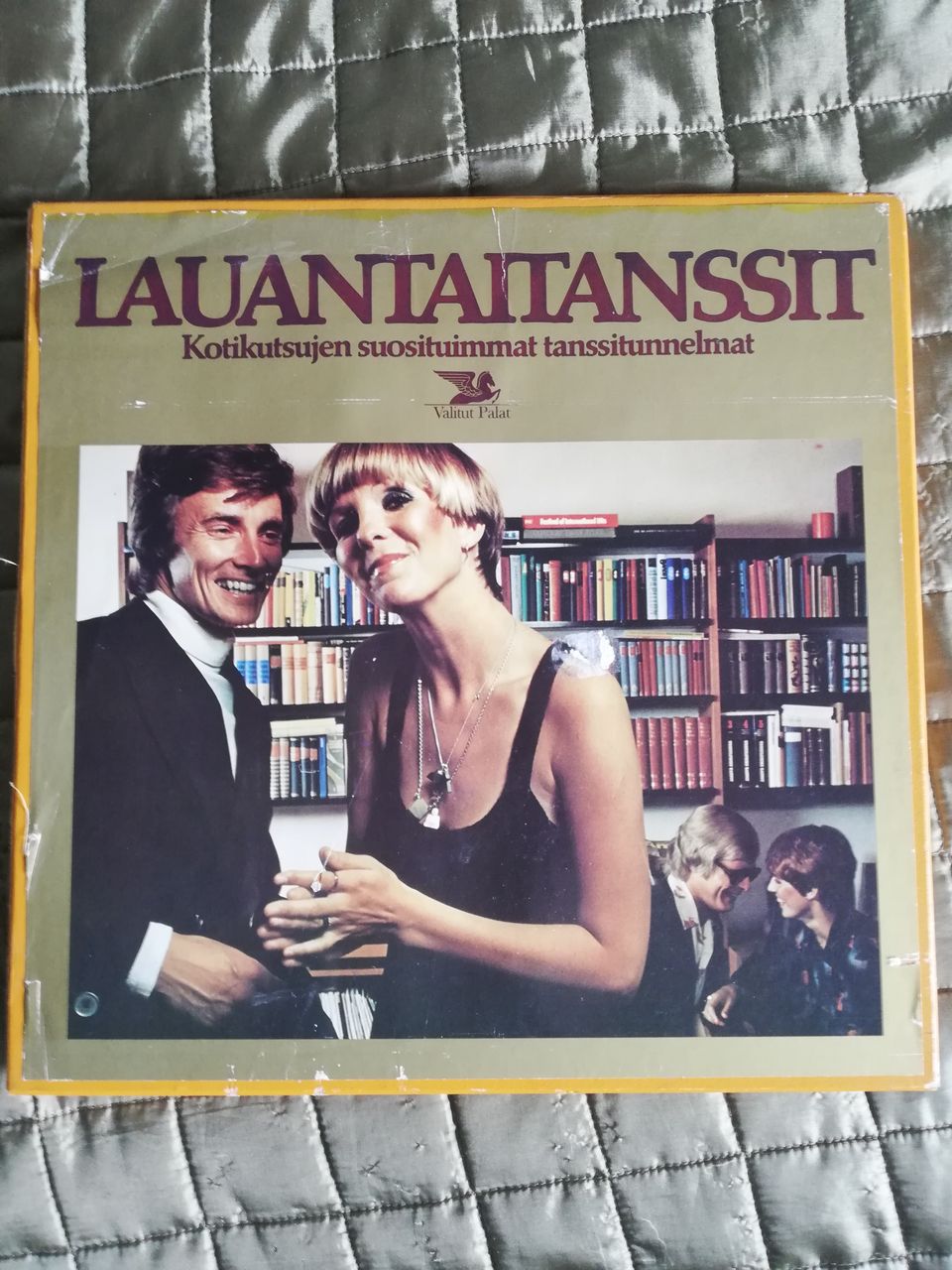 Launtaitanssit – Kotikutsujen suosituimmat tanssitunnelmat 8 LP kokoelma 1976
