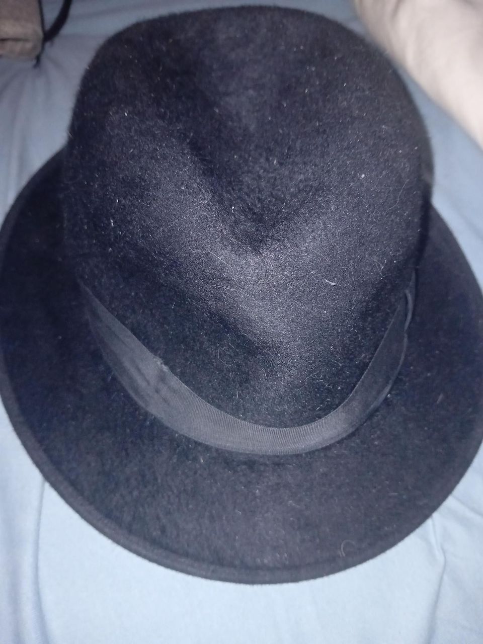 Vanha Fedora hattu