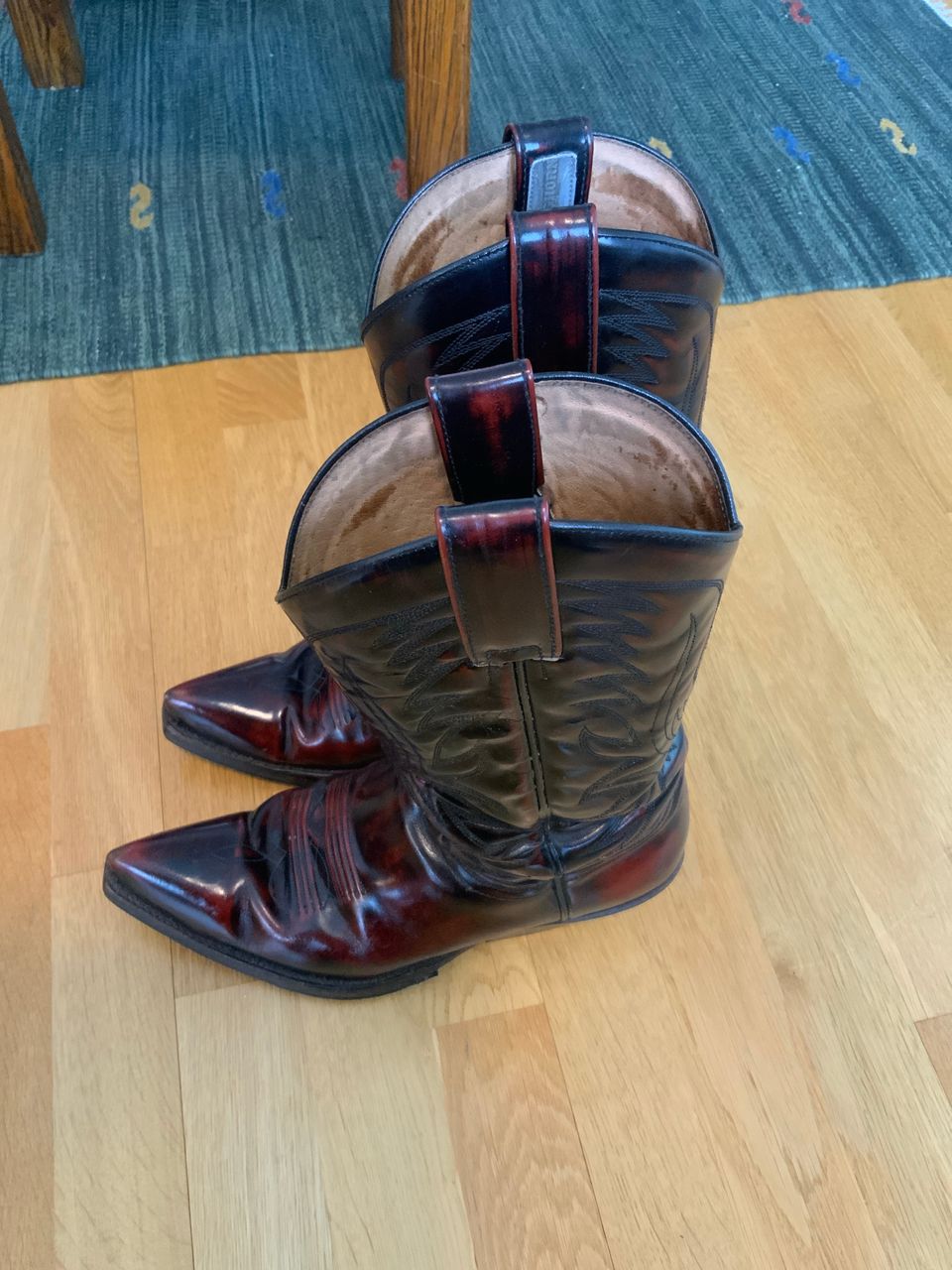 Longhorn naisten koko 42 bootsit ruskea kiiltonahka