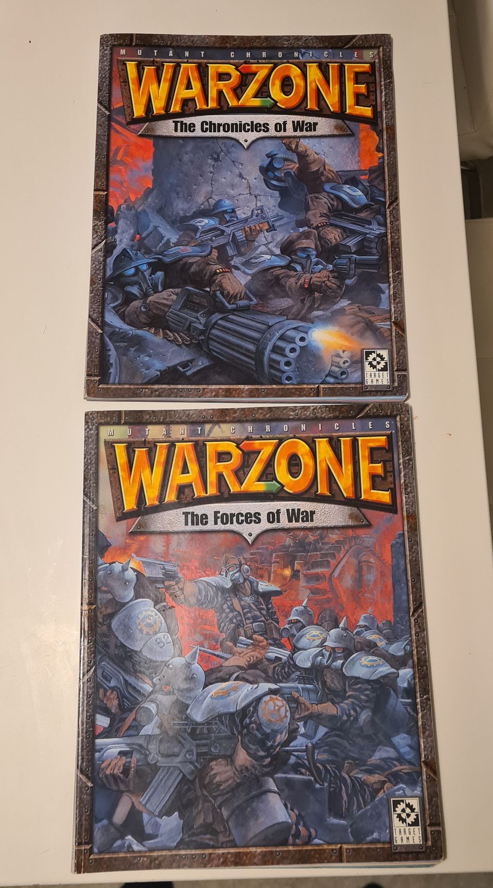Warzone the chronicles of war & The forces of war figuurilehdet - Warhammer