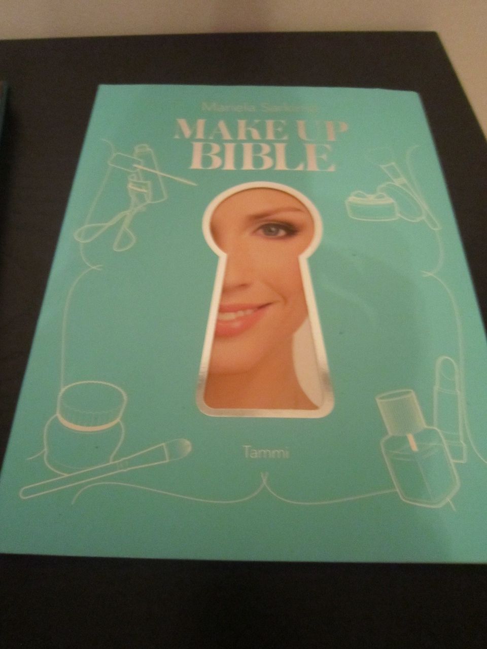 Make up Bible käsikirja
