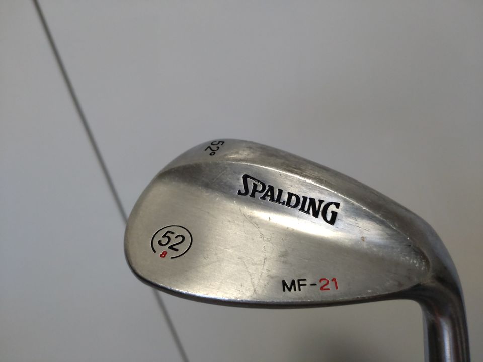 Spalding wedge 52 astetta juniori tai naiset