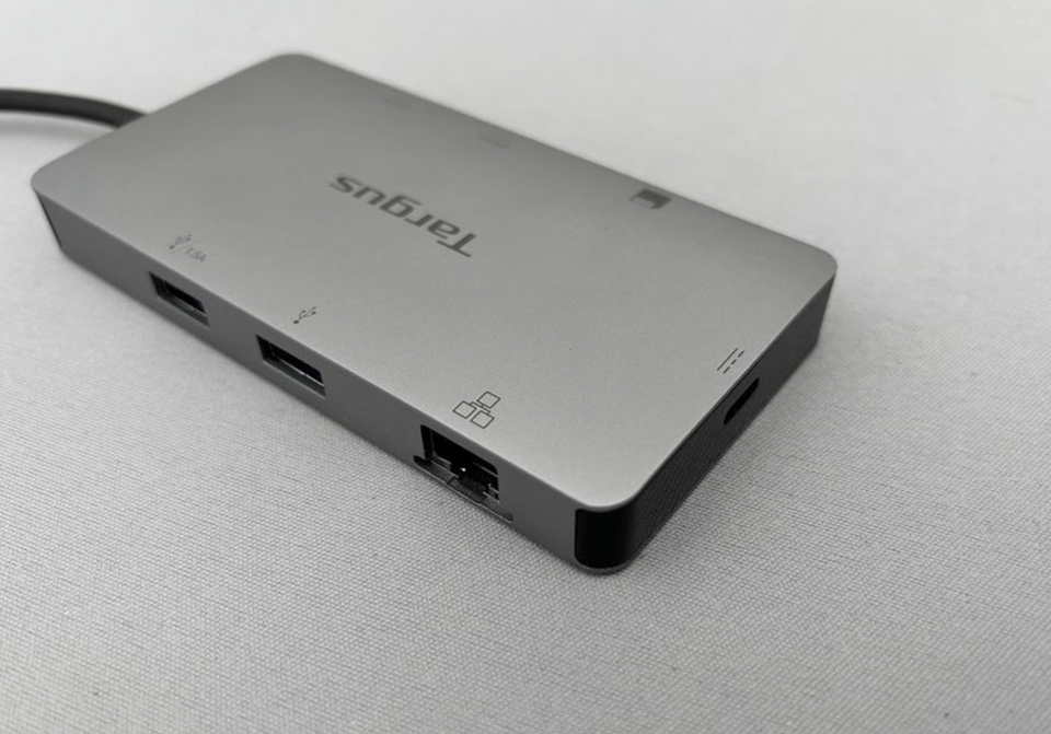 Targus USB-C Dual Video 4K 2 x HDMI Multiport -telakointiasema