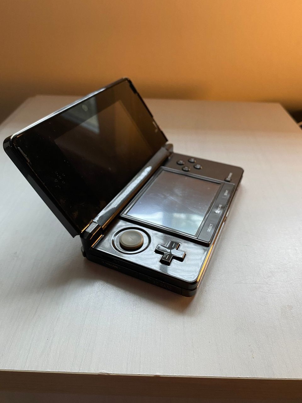 Nintendo 3DS Black in (Great Shape)