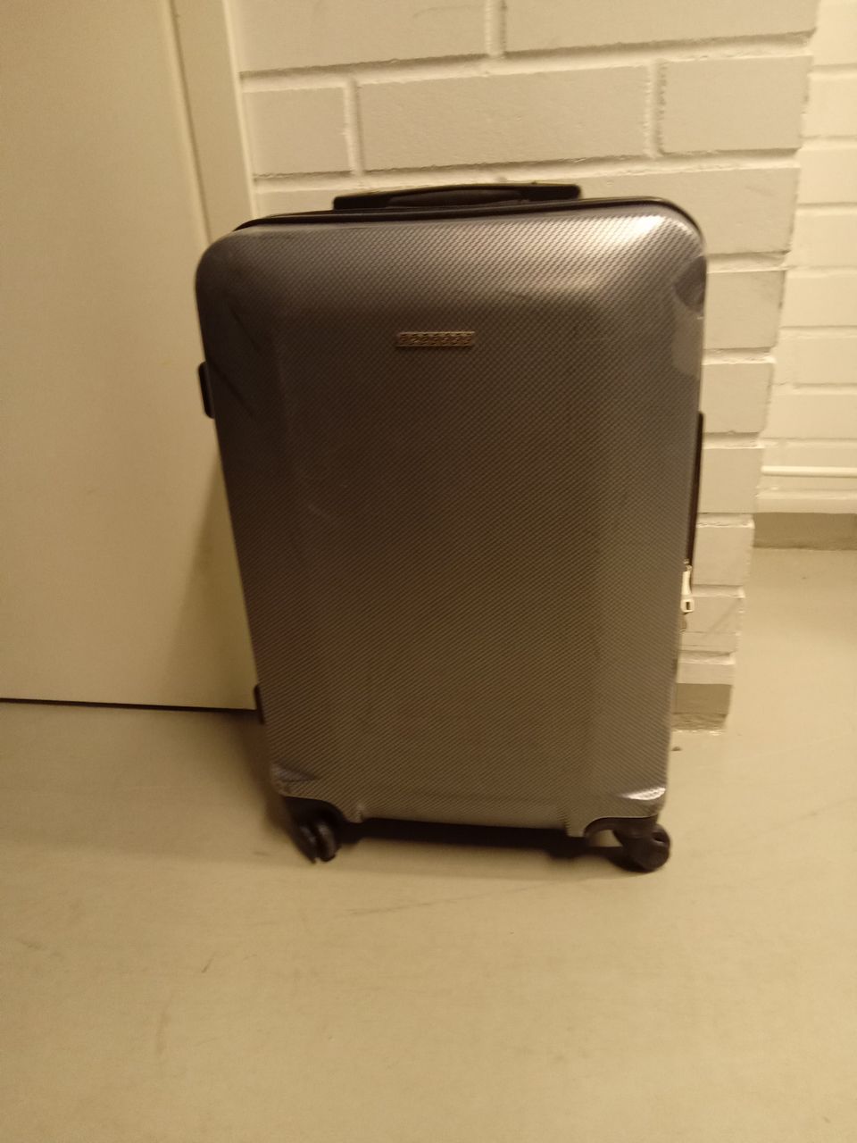 matkalaukku k64/l41/s25