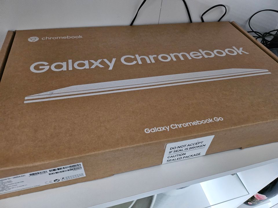 Uusi käyttämätön Galaxy Chromebook Go 340XDA-KA1