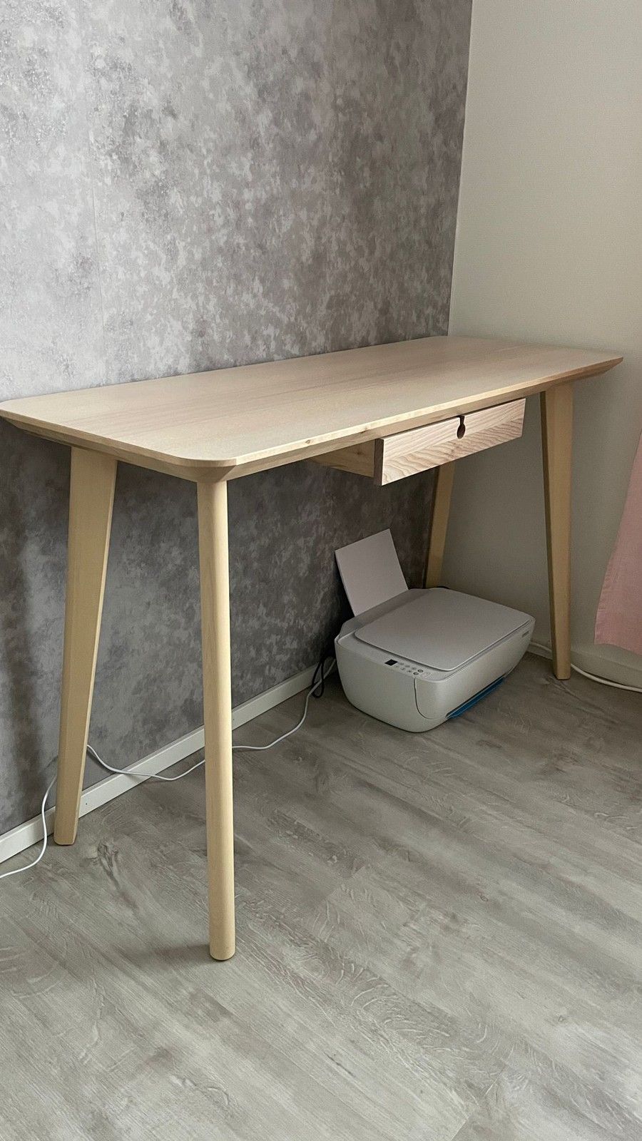 Ikea Lisabo työpöytä