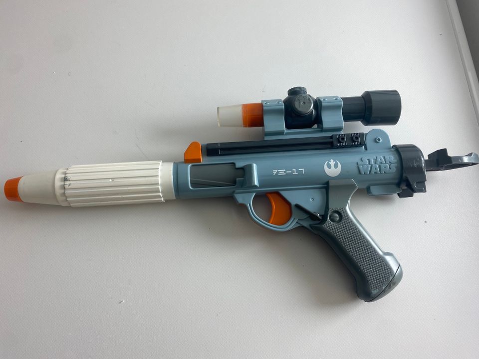 2006 Star Wars Nerf Rebel Trooper Blaster leikkipyssy HARVINAISUUS