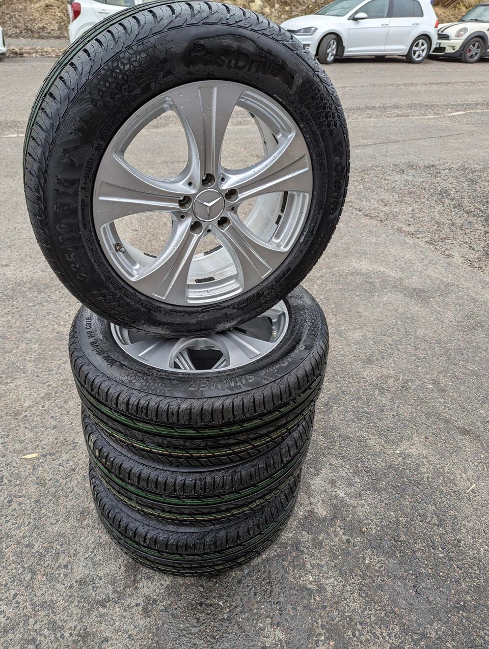 Mercedes Oem wheels, new summer tires 235/60/18" tmps