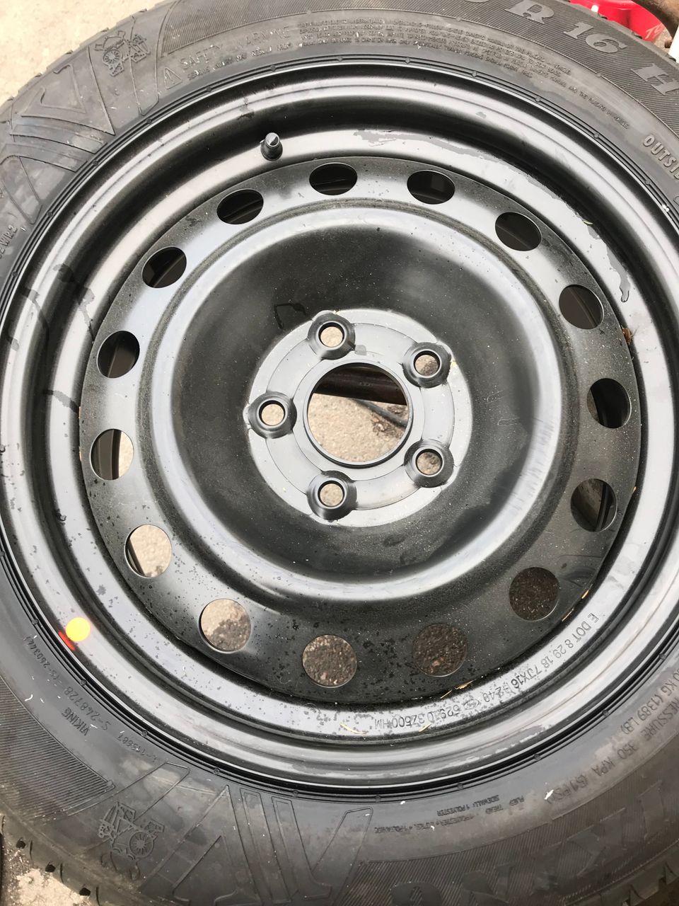 Hyundai Kia 5x114,3 kesä 205/60-16 uudet ajamattomat