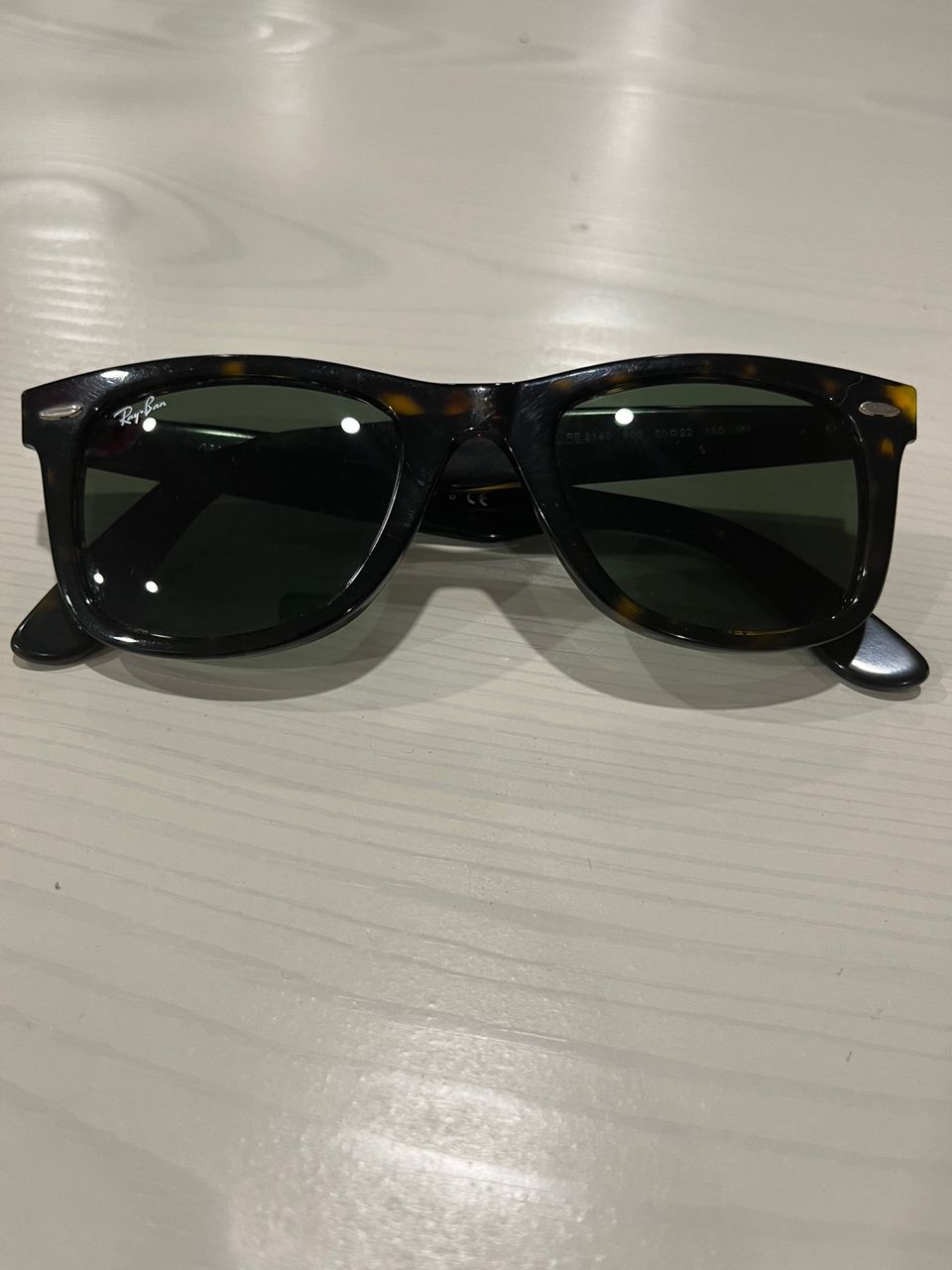 Ray-Ban aurinkolasit RB2140 Wayfarer