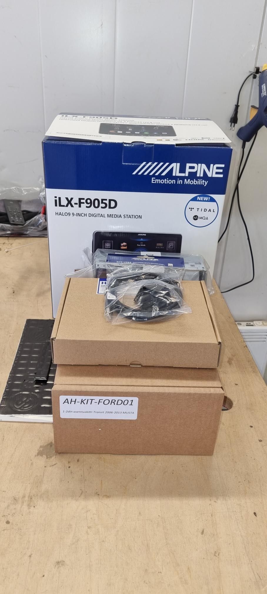 Alpine ILX-F905D HALO 9 2gen